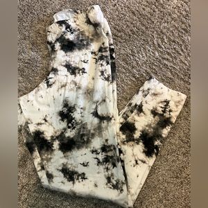 Old navy tie dye marble print leggings